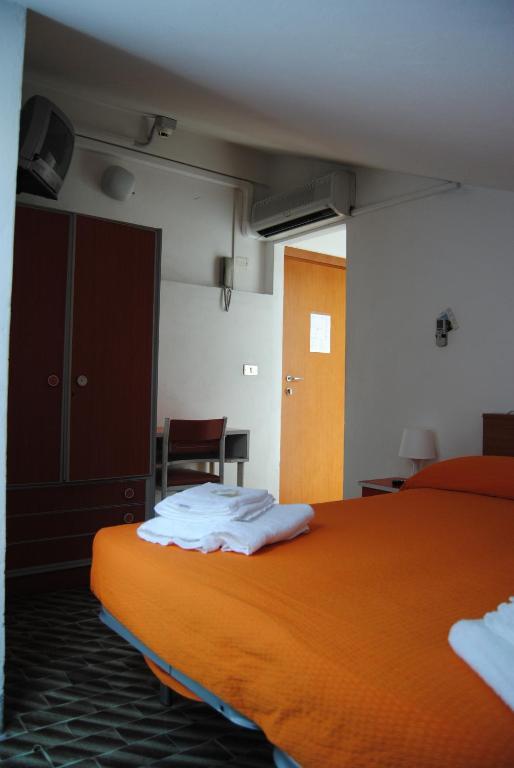 Hotel Trevi Cesenatico Quarto foto